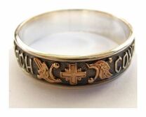Кольцо с крестом золотое "Спаси и сохрани"