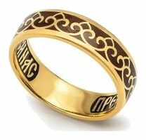 Серебряное кольцо с молитвой к Богородице из серебра с бордовой эмалью