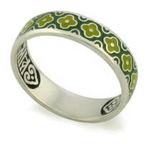 Кольцо  "Спаси и сохрани" из серебра с зеленой эмалью